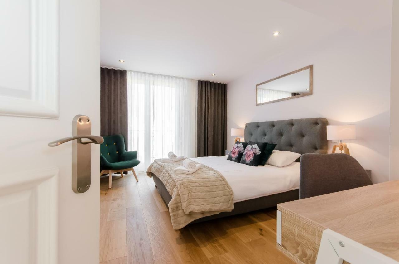 Kazimierz Penthouse With Private Terrace Apartment Krakow Bagian luar foto